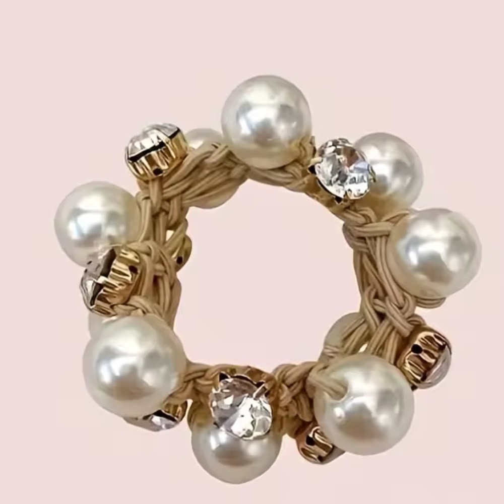 Elegant Pearl and Crystal Hair Ties - Picture 2 of 5